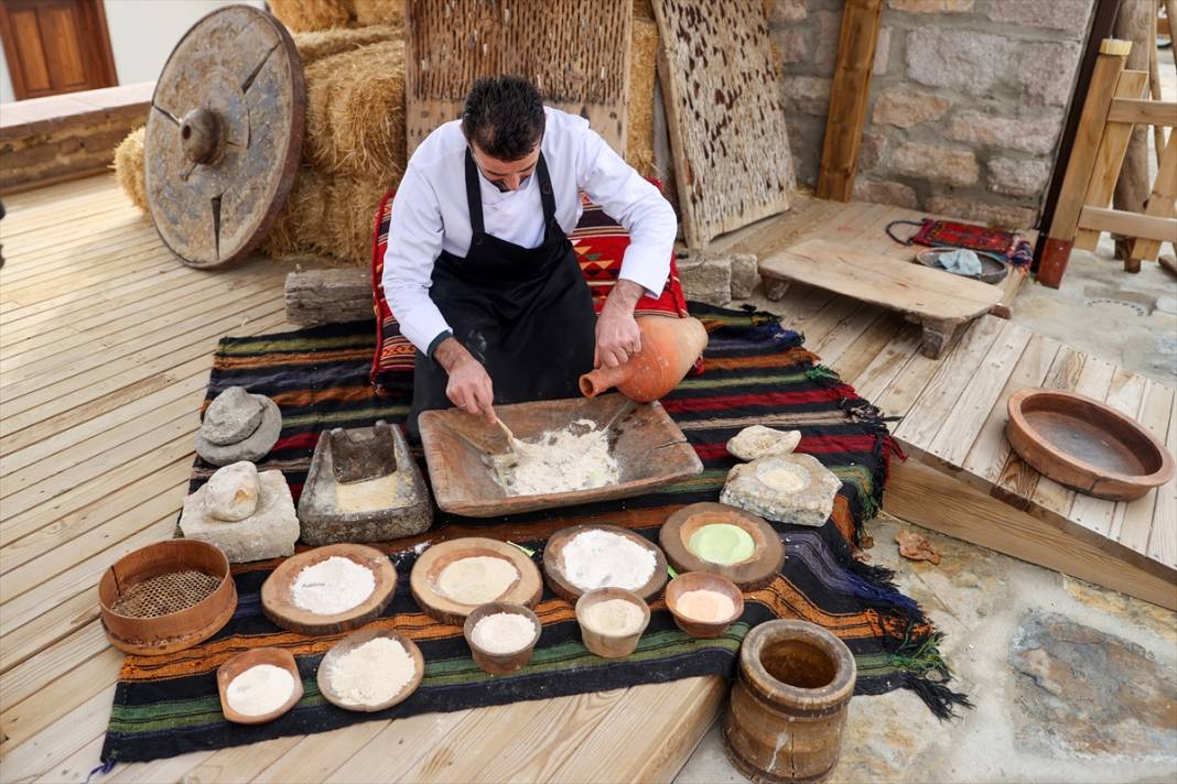 Konyalı aşçı, dünyanın en eski ekmeğini yeniden pişirdi 3